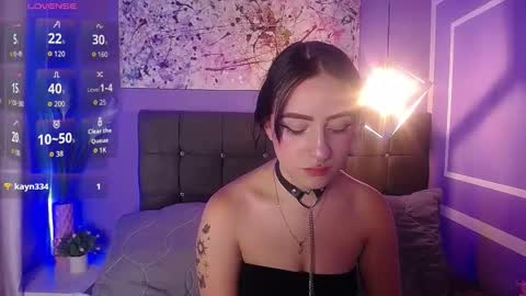 Snapshot of christine_julianne chatting on October 20, 7:36 pm CALL ME C J online show from October 20, 7:36 pm