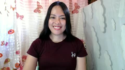 christine_scott online show from December 4, 5:16 am