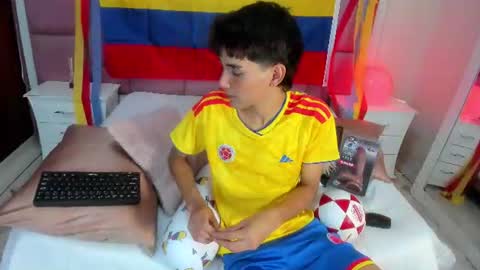 Chris online show from June 11, 7:34 pm