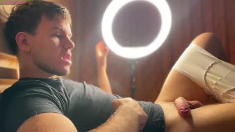 Christopher online show from March 3, 1:39 pm