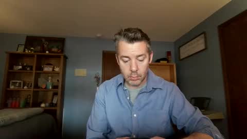 chrisw8121 online show from March 10, 6:24 pm