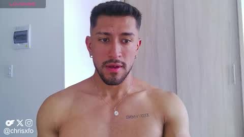 Snapshot of chrisxfo chatting on February 28, 7:04 pm Chris online show from February 28, 7:04 pm