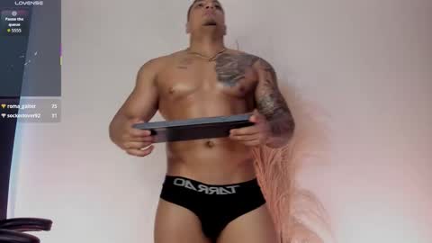 Snapshot of chrizmacgregor chatting on October 20, 9:15 pm chrizmacgregor online show from October 20, 9:15 pm