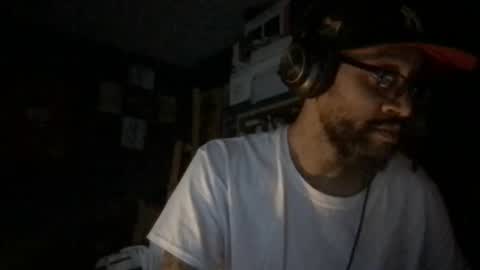 Vinny.D online show from March 2, 2:58 am