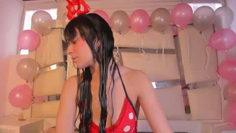 instagram chrystaljade.1 online show from October 17, 1:25 pm