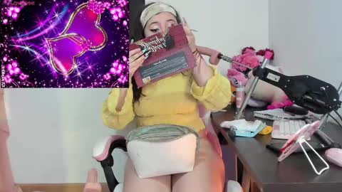 Snapshot of chubby_vaniie_ chatting on October 21, 10:05 am Vanesa online show from October 21, 10:05 am