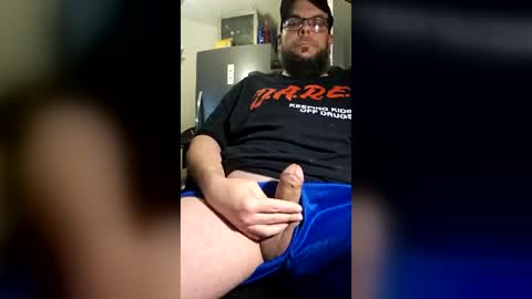 ChubbyHubby420 online show from July 5, 3:23 am