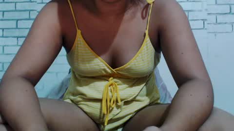 Snapshot of chubbylicious_angel18 chatting on June 23, 11:19 am angel online show from June 23, 11:19 am