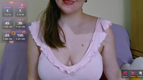 Maia online show from December 22, 4:59 pm