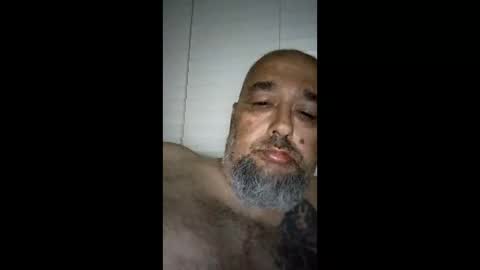 Snapshot of chuckf1973 chatting on June 7, 7:34 am chuckf1973 online show from June 7, 7:34 am