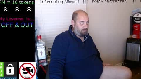 Snapshot of chunkymonkey420 chatting on February 16, 8:21 am Spencer Smokey Bear online show from February 16, 8:21 am