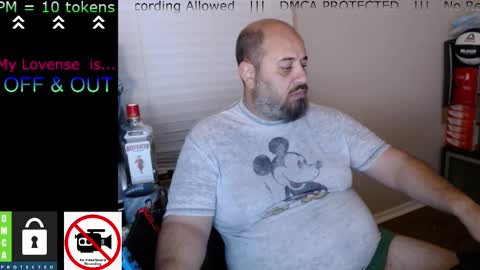 Snapshot of chunkymonkey420 chatting on February 17, 4:31 am Spencer Smokey Bear online show from February 17, 4:31 am