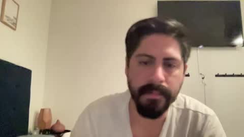 Snapshot of churris14 chatting on December 8, 11:19 pm Alex online show from December 8, 11:19 pm