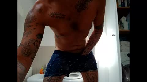 ciaoneciaone25 online show from June 7, 8:40 am