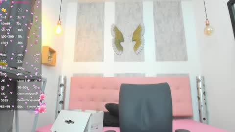 ...   ... online show from March 24, 4:17 am