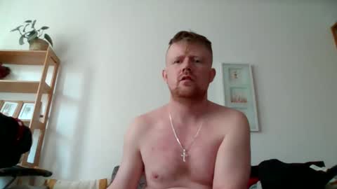 ciasnsyrize1996 online show from February 26, 9:52 am