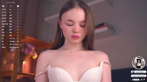 Snapshot of cinacandy chatting on October 7, 5:21 pm L online show from October 7, 5:21 pm