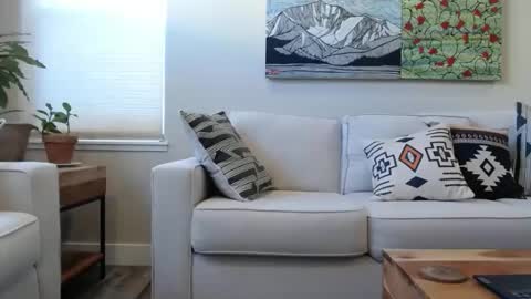 cinapw online show from October 18, 3:02 pm