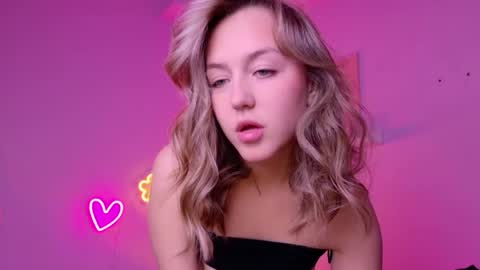 cindylovesmith online show from May 23, 7:13 am