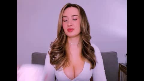 Snapshot of cindyprettywomen chatting on April 26, 6:44 am cindyprettywomen online show from April 26, 6:44 am