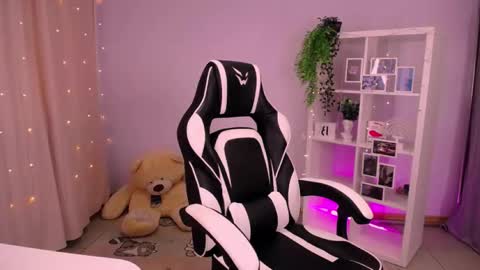 Cindy online show from October 21, 4:13 am