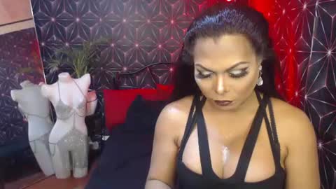 Cindy online show from December 3, 1:21 pm