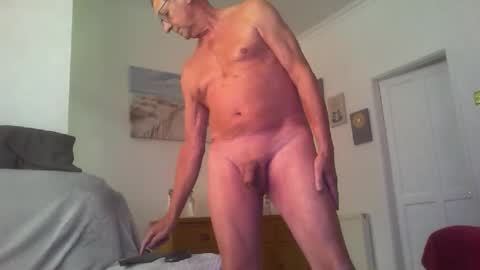 Cineman22 online show from October 24, 11:50 am