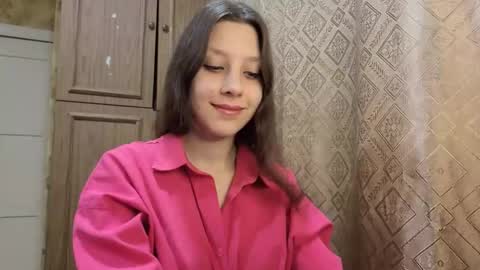 Snapshot of cirabonnet chatting on November 25, 11:16 pm Lisa Salivan online show from November 25, 11:16 pm