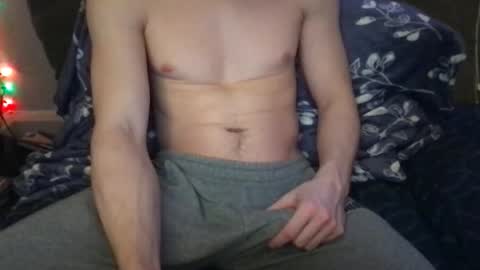 Snapshot of circumsizedbandit chatting on January 13, 12:27 am circumsizedbandit online show from January 13, 12:27 am