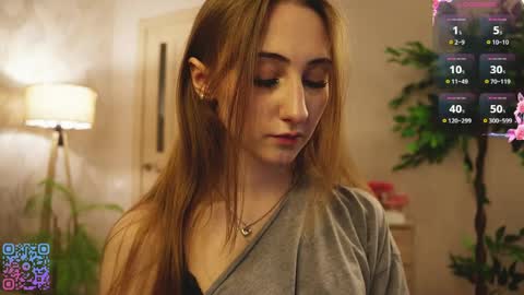 Little Amy online show from April 1, 2:25 pm