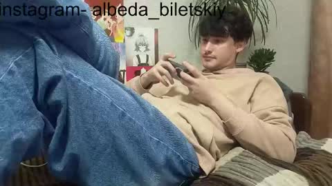 Snapshot of citrinas chatting on September 19, 12:56 am Dima online show from September 19, 12:56 am