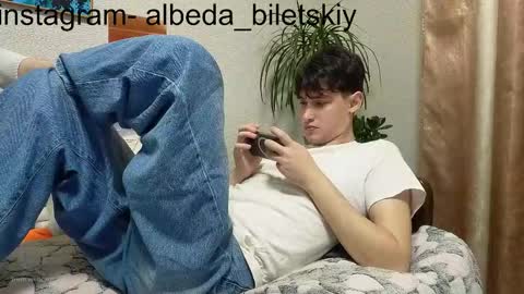 Snapshot of citrinas chatting on September 25, 7:39 pm Dima online show from September 25, 7:39 pm