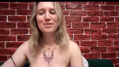 citrusblissss online show from October 24, 3:30 pm