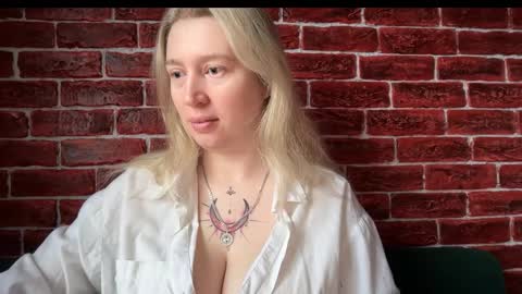 citrusblissss online show from October 30, 2:35 am