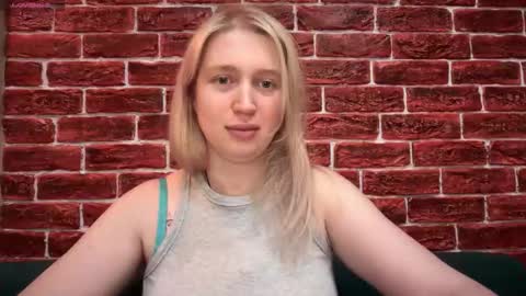 citrusblissss online show from November 13, 3:11 pm