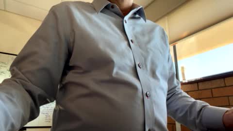 Snapshot of cj3d2 chatting on October 28, 8:44 pm Cjd32 online show from October 28, 8:44 pm