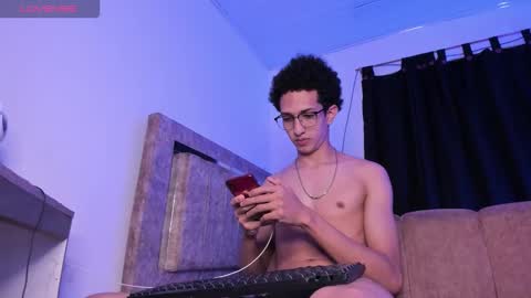 cj_davis1 online show from February 23, 3:59 am