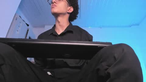 cj_davis1 online show from June 8, 5:08 am