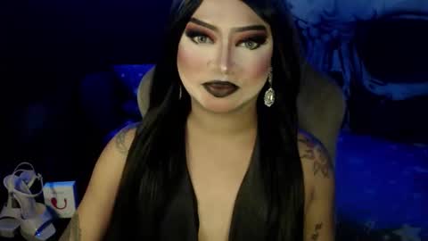 Snapshot of cj_parker69 chatting on November 9, 2:48 pm QUEEN CESS online show from November 9, 2:48 pm