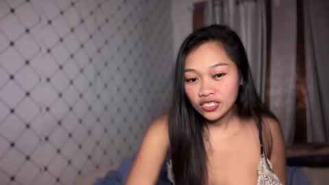 Snapshot of cj_vee chatting on February 25, 12:48 pm cj vee online show from February 25, 12:48 pm