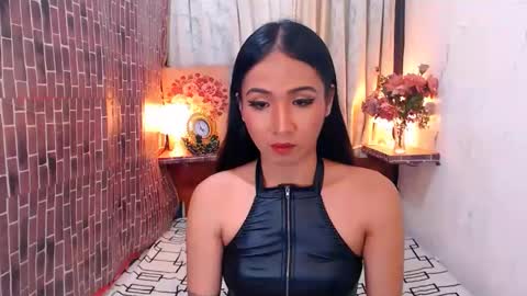 Snapshot of cjhotfucker chatting on December 2, 11:12 am CJ online show from December 2, 11:12 am