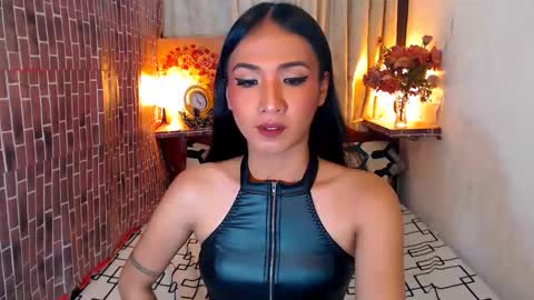 Snapshot of cjhotfucker chatting on December 4, 10:02 am CJ online show from December 4, 10:02 am