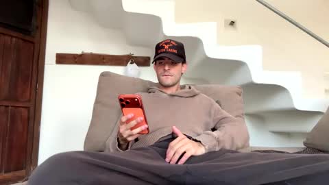 ckeefer96 online show from May 18, 12:07 am