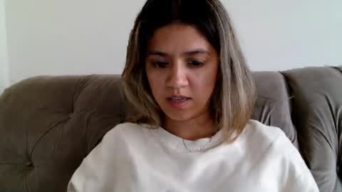 Snapshot of clair_of chatting on April 7, 9:37 pm clair_of online show from April 7, 9:37 pm