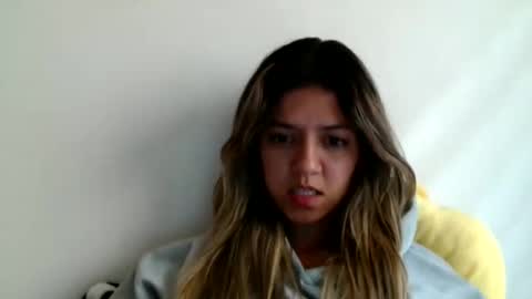 Snapshot of clair_of chatting on April 10, 8:35 pm clair_of online show from April 10, 8:35 pm