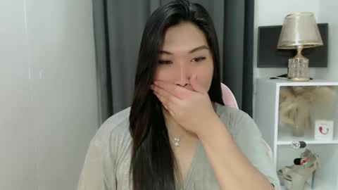 CLAIRE online show from February 26, 5:39 am