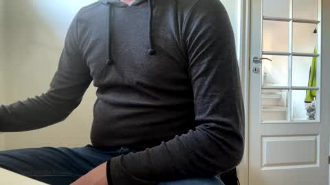 clamshive7 online show from October 19, 10:27 am