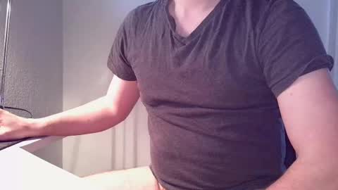 clamshive7 online show from May 1, 4:11 pm