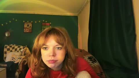 Snapshot of clancyosbourne chatting on October 18, 6:19 pm Clancy online show from October 18, 6:19 pm