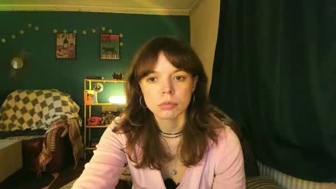 Snapshot of clancyosbourne chatting on October 31, 6:42 pm Clancy online show from October 31, 6:42 pm